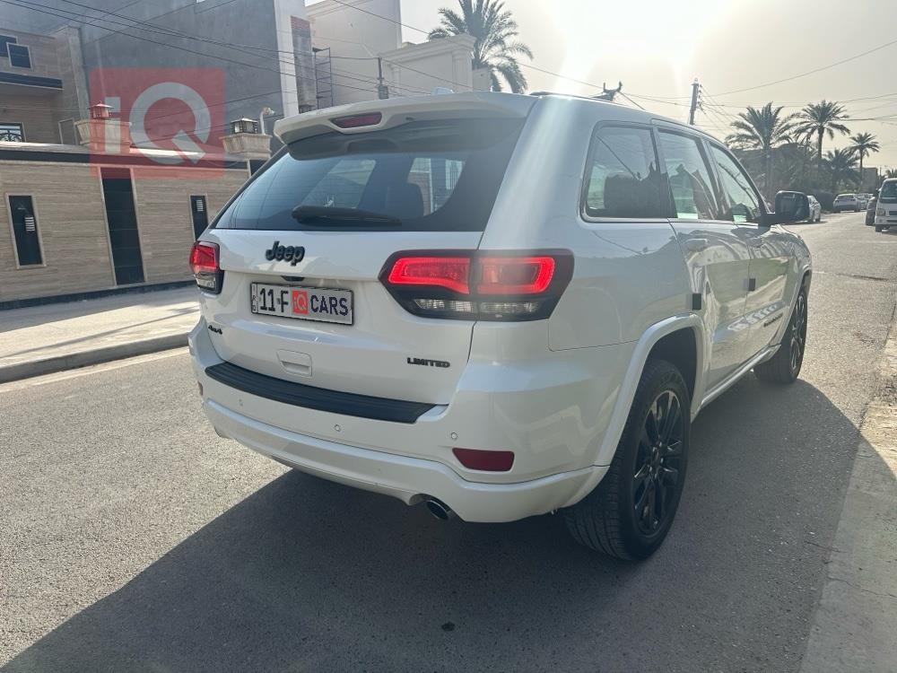 جيب جراند شيروكي